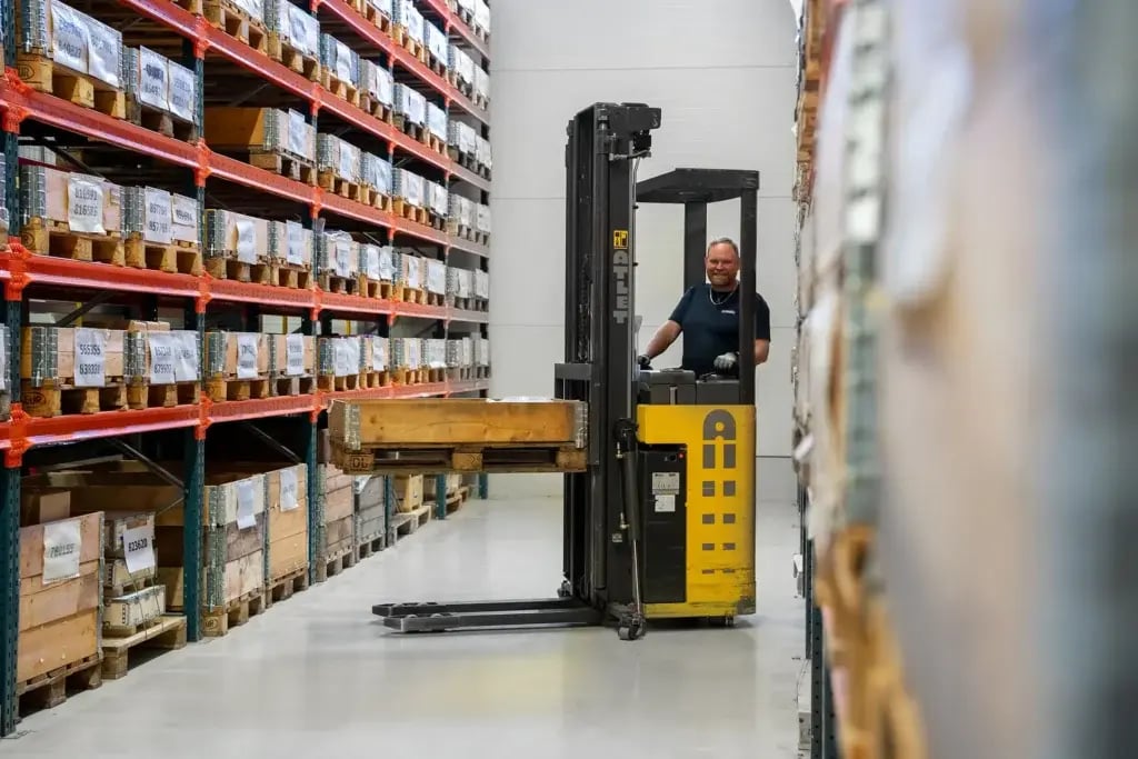 distribution-logistik-1024x683